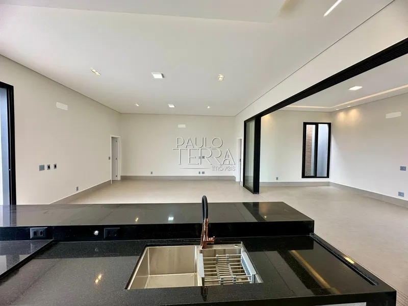 Casa térrea nova alto padrão e moderna! 3 suítes e piscina! Condomínio: 32ª foto da galeria de imagens do imóvel