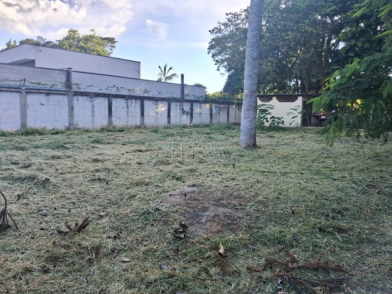 Terreno à venda em Quiririm no Condomínio Portal da Serra em Taubaté-SP: 2ª foto da galeria de imagens do imóvel