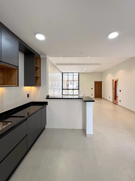 Casa térrea nova com armários planejados à venda no Condomínio Pérola do Vale em Tremembé | 3 quartos, área gourmet e quintal: 41ª foto da galeria de imagens do imóvel