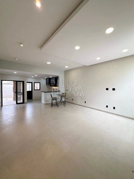 Casa térrea nova com armários planejados à venda no Condomínio Pérola do Vale em Tremembé | 3 quartos, área gourmet e quintal: 6ª foto da galeria de imagens do imóvel