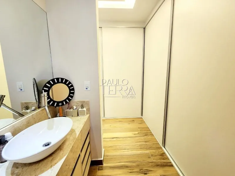 Casa moderna, ambientes integrados, planejados e 3 suítes. Ouroville: 30ª foto da galeria de imagens do imóvel