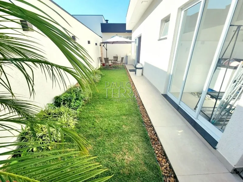 Casa moderna, ambientes integrados, planejados e 3 suítes. Ouroville: 12ª foto da galeria de imagens do imóvel