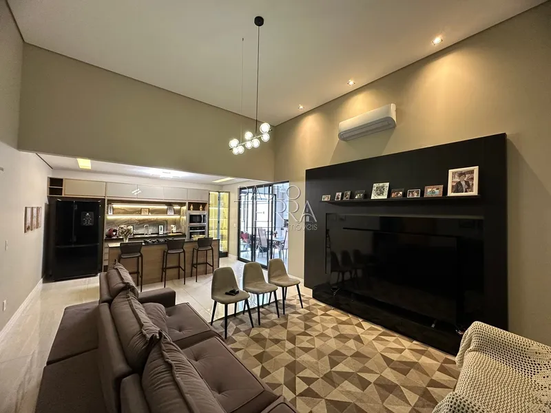 Casa nova 3 dormitórios, piscina aquecida e semi mobiliada com armario: 24ª foto da galeria de imagens do imóvel