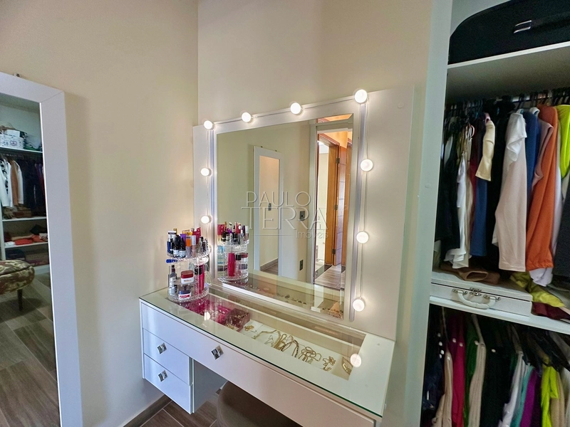 Sobrado no Condomínio Araucárias em Tremembé | 3 quartos sendo 2 suítes com closet, área gourmet integrada e piscina: 40ª foto da galeria de imagens do imóvel