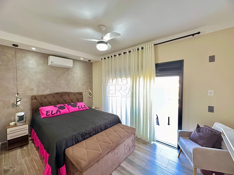 Sobrado no Condomínio Araucárias em Tremembé | 3 quartos sendo 2 suítes com closet, área gourmet integrada e piscina: 47ª foto da galeria de imagens do imóvel
