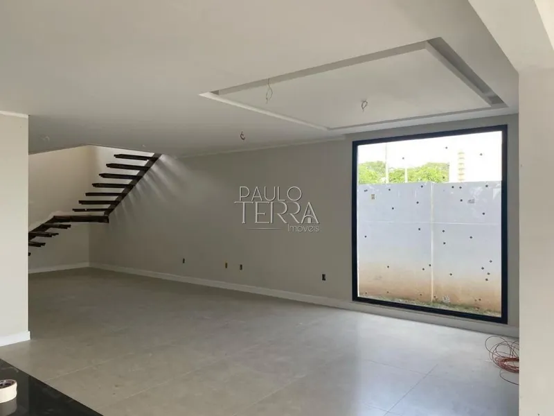 Sobrado com 3 suítes e piscina - Condomínio fechado em Taubaté SP: 8ª foto da galeria de imagens do imóvel