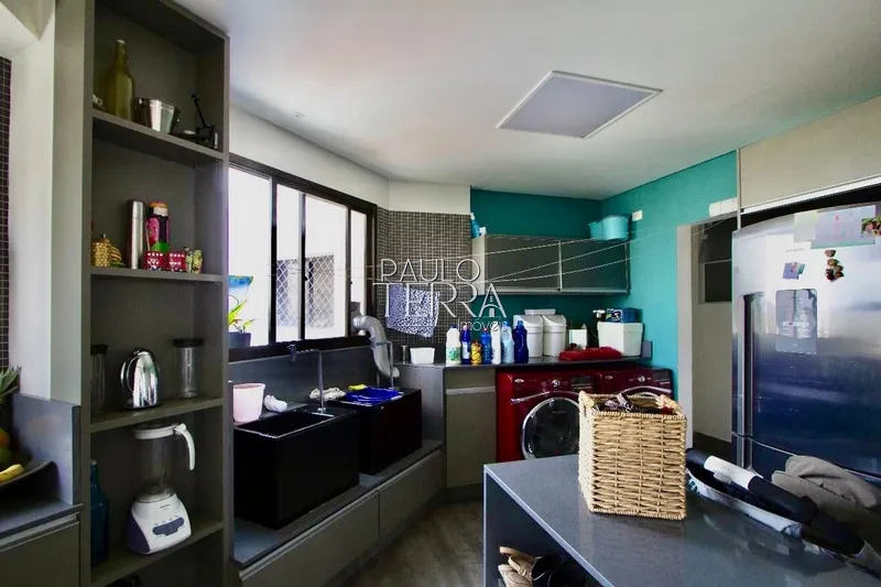 Lindo apartamento 3 suítes à venda, 256 m² no Condomínio Plaza Alta: 3ª foto da galeria de imagens do imóvel