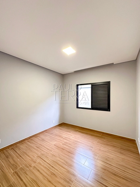 Casa no Condomínio Pérola do Vale com piscina, armários planejados e 3 quartos (1 suíte): 40ª foto da galeria de imagens do imóvel