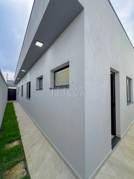 Casa no Condomínio Pérola do Vale com piscina, armários planejados e 3 quartos (1 suíte): 20ª foto da galeria de imagens do imóvel