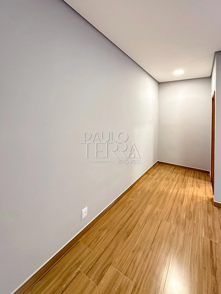 Casa no Condomínio Pérola do Vale com piscina, armários planejados e 3 quartos (1 suíte): 43ª foto da galeria de imagens do imóvel
