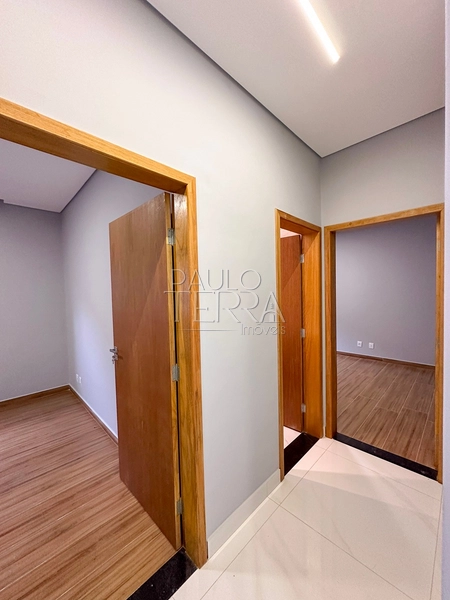 Casa no Condomínio Pérola do Vale com piscina, armários planejados e 3 quartos (1 suíte): 39ª foto da galeria de imagens do imóvel