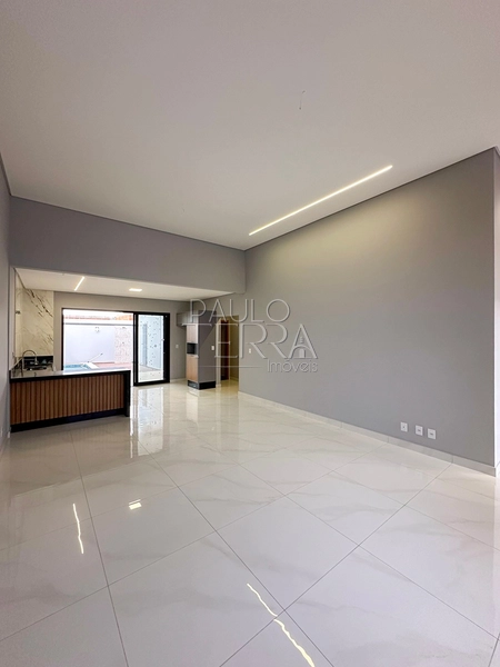 Casa no Condomínio Pérola do Vale com piscina, armários planejados e 3 quartos (1 suíte): 35ª foto da galeria de imagens do imóvel