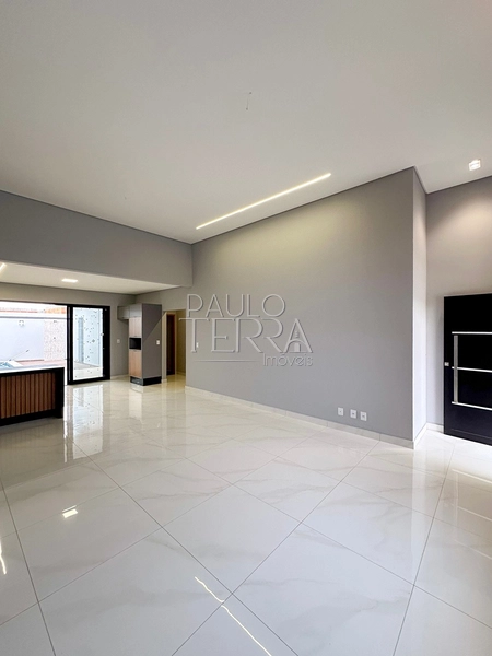 Casa no Condomínio Pérola do Vale com piscina, armários planejados e 3 quartos (1 suíte): 34ª foto da galeria de imagens do imóvel