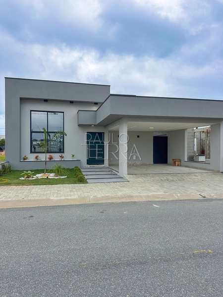 Casa no Condomínio Pérola do Vale com piscina, armários planejados e 3 quartos (1 suíte): 49ª foto da galeria de imagens do imóvel