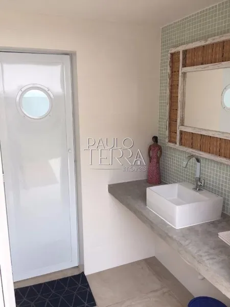 Sobrado alto padrão com 3 suítes, quintal, piscina e sauna. Condomínio: 5ª foto da galeria de imagens do imóvel