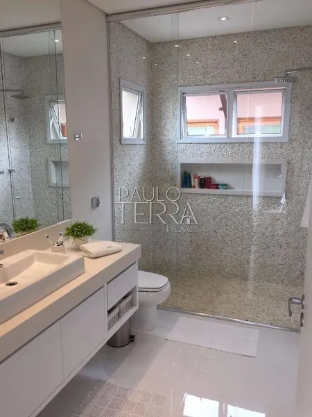 Sobrado alto padrão com 3 suítes, quintal, piscina e sauna. Condomínio: 26ª foto da galeria de imagens do imóvel
