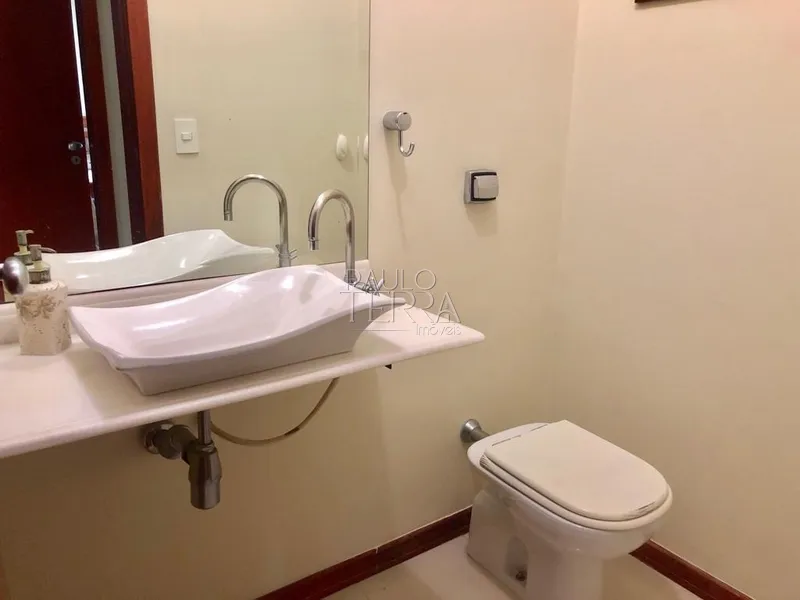 Casa de alto padrão com 4 suítes e piscina. Condomínio Taubaté Village: 16ª foto da galeria de imagens do imóvel