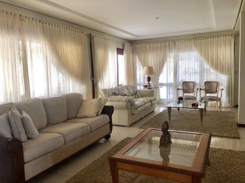 Casa de alto padrão com 4 suítes e piscina. Condomínio Taubaté Village: 11ª foto da galeria de imagens do imóvel