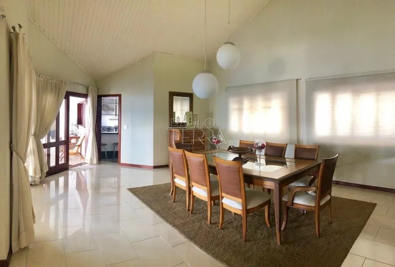 Casa de alto padrão com 4 suítes e piscina. Condomínio Taubaté Village: 14ª foto da galeria de imagens do imóvel