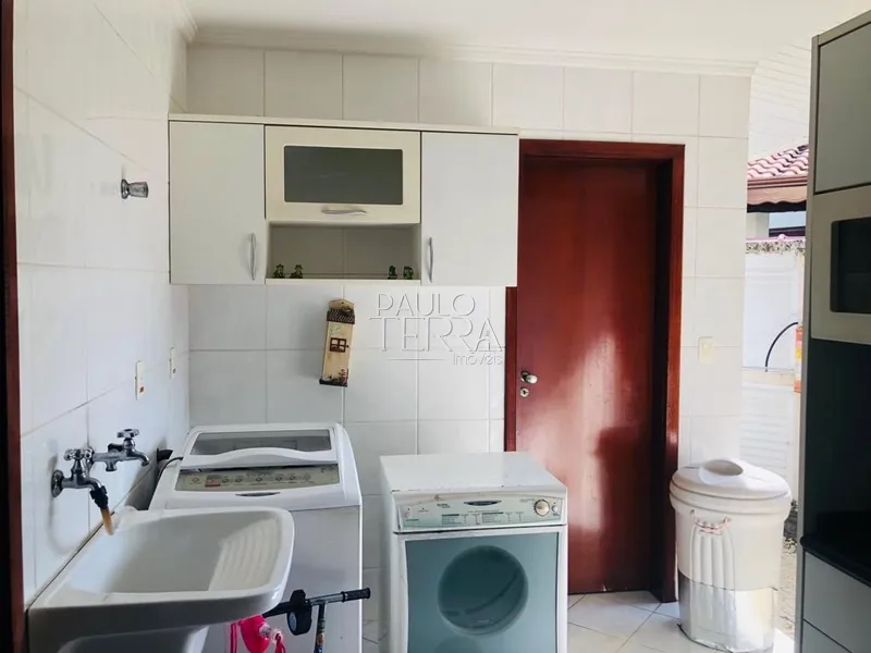 Casa de alto padrão com 4 suítes e piscina. Condomínio Taubaté Village: 21ª foto da galeria de imagens do imóvel