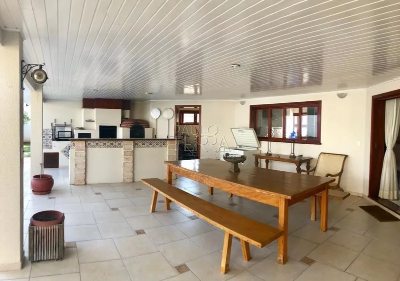 Casa de alto padrão com 4 suítes e piscina. Condomínio Taubaté Village: 8ª foto da galeria de imagens do imóvel