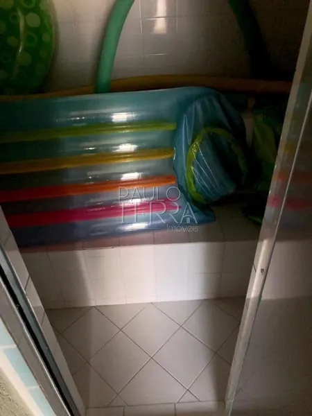 Casa de alto padrão com 4 suítes e piscina. Condomínio Taubaté Village: 23ª foto da galeria de imagens do imóvel