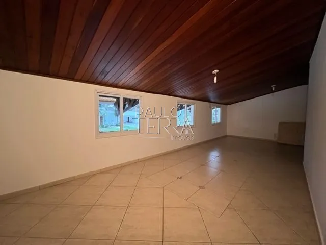 Casa alto padrão e com quintal - Condomínio Vale do Sol - Tremembé SP: 39ª foto da galeria de imagens do imóvel