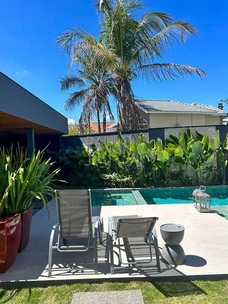 Sobrado de Alto Luxo no Condomínio Taubaté Village | 4 suítes, Piscina Aquecida e Área Gourmet Exclusiva | Taubaté SP: 17ª foto da galeria de imagens do imóvel