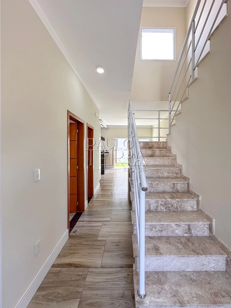 Casa à Venda no Condomínio Terrazzo di Itália em Taubaté – 4 quartos (2 suítes), 2 Escritórios, Energia Solar e Quintal Gramado: 14ª foto da galeria de imagens do imóvel