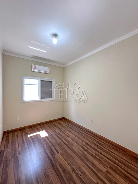 Casa à Venda no Condomínio Terrazzo di Itália em Taubaté – 4 quartos (2 suítes), 2 Escritórios, Energia Solar e Quintal Gramado: 51ª foto da galeria de imagens do imóvel