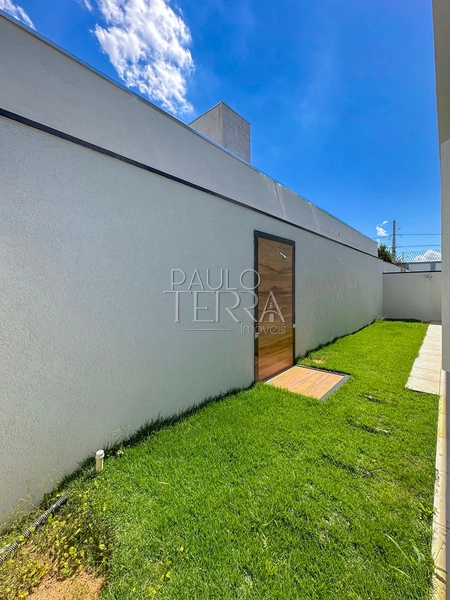 Casa à Venda no Condomínio Terrazzo di Itália em Taubaté – 4 quartos (2 suítes), 2 Escritórios, Energia Solar e Quintal Gramado: 31ª foto da galeria de imagens do imóvel