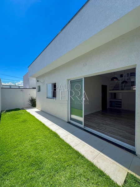 Casa à Venda no Condomínio Terrazzo di Itália em Taubaté – 4 quartos (2 suítes), 2 Escritórios, Energia Solar e Quintal Gramado: 35ª foto da galeria de imagens do imóvel