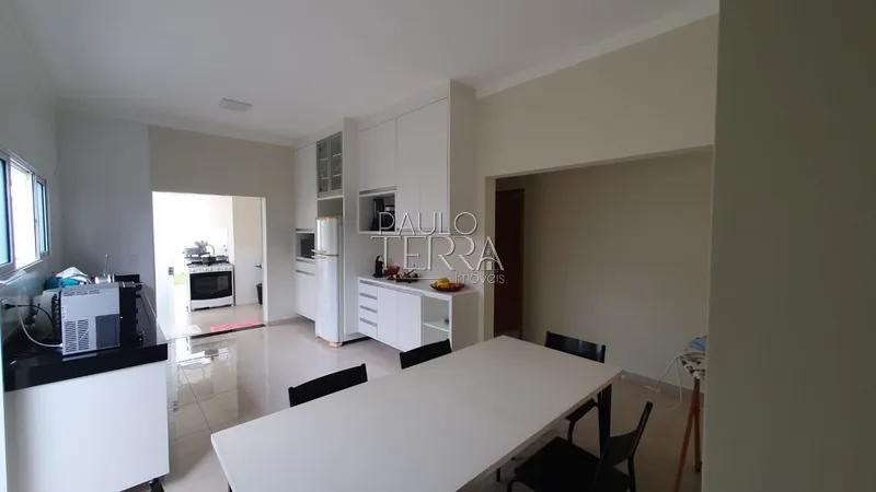 Casa térrea em condomínio e com armários planejados - Taubaté / SP: 4ª foto da galeria de imagens do imóvel