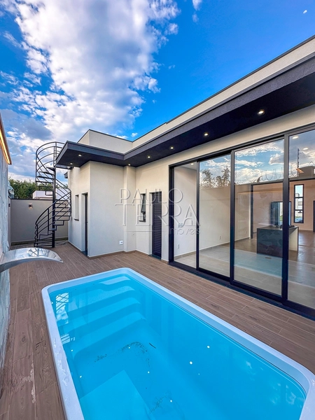 Casa térrea nova à venda no Condomínio Pérola do Vale em Tremembé | 3 quartos (1 suíte), escritório, piscina e área gourmet: 5ª foto da galeria de imagens do imóvel