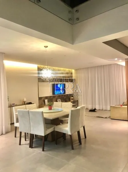 Casa alto padrão semi mobiliada, com 4 suítes e piscina! Condomínio: 34ª foto da galeria de imagens do imóvel