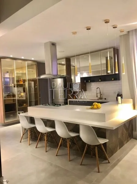 Casa alto padrão semi mobiliada, com 4 suítes e piscina! Condomínio: 7ª foto da galeria de imagens do imóvel