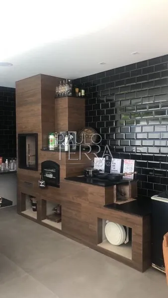 Casa alto padrão semi mobiliada, com 4 suítes e piscina! Condomínio: 33ª foto da galeria de imagens do imóvel
