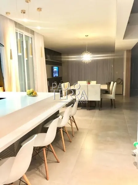 Casa alto padrão semi mobiliada, com 4 suítes e piscina! Condomínio: 5ª foto da galeria de imagens do imóvel