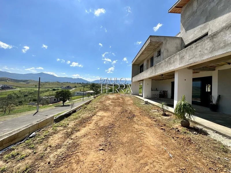Casa com vista para serra da mantiqueira, 3 suites e escritorio: 11ª foto da galeria de imagens do imóvel