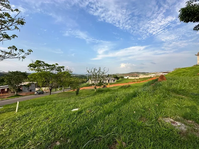 Terreno de esquina com mais de 1000 m2 condomínio fechado - Taubaté SP: 2ª foto da galeria de imagens do imóvel