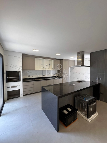 Casa Nova à Venda no Condomínio Ouroville Taubaté – 4 Suítes, Energia Solar, Área Gourmet e Planejados: 13ª foto da galeria de imagens do imóvel