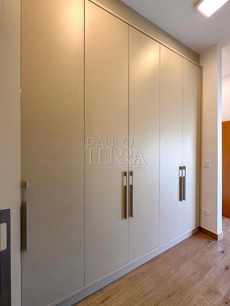 Casa com 4 quartos em Taubaté no Condomínio Ouroville | Armários, churrasqueira e piscina: 51ª foto da galeria de imagens do imóvel