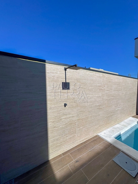Casa com 4 quartos em Taubaté no Condomínio Ouroville | Armários, churrasqueira e piscina: 55ª foto da galeria de imagens do imóvel