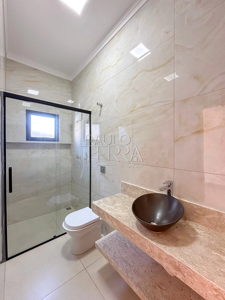 Casa com 4 quartos em Taubaté no Condomínio Ouroville | Armários, churrasqueira e piscina: 36ª foto da galeria de imagens do imóvel