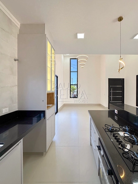 Casa com 4 quartos em Taubaté no Condomínio Ouroville | Armários, churrasqueira e piscina: 18ª foto da galeria de imagens do imóvel