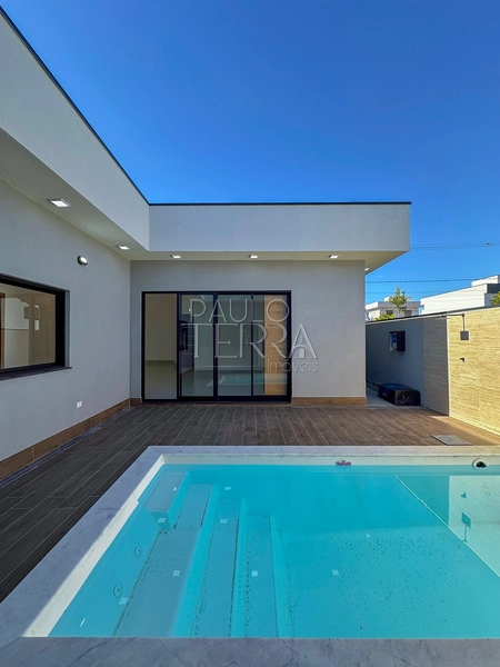 Casa com 4 quartos em Taubaté no Condomínio Ouroville | Armários, churrasqueira e piscina: 2ª foto da galeria de imagens do imóvel