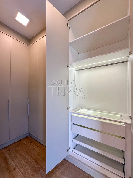 Casa com 4 quartos em Taubaté no Condomínio Ouroville | Armários, churrasqueira e piscina: 44ª foto da galeria de imagens do imóvel