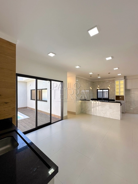Casa com 4 quartos em Taubaté no Condomínio Ouroville | Armários, churrasqueira e piscina: 25ª foto da galeria de imagens do imóvel
