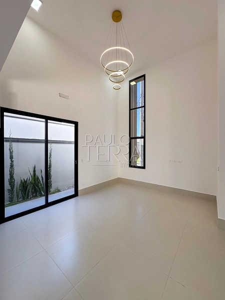 Casa com 4 quartos em Taubaté no Condomínio Ouroville | Armários, churrasqueira e piscina: 78ª foto da galeria de imagens do imóvel