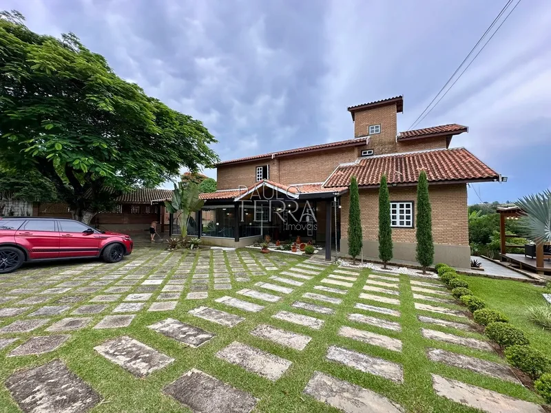 Linda casa com piscina no Condomínio Chácaras Cataguá em Taubaté SP: 40ª foto da galeria de imagens do imóvel